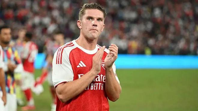 爱游戏官网 -包含中超倒计时，阿森纳转会期刷新队史纪录，细节引发关注，质疑声仍在，控场能力受关注的词条