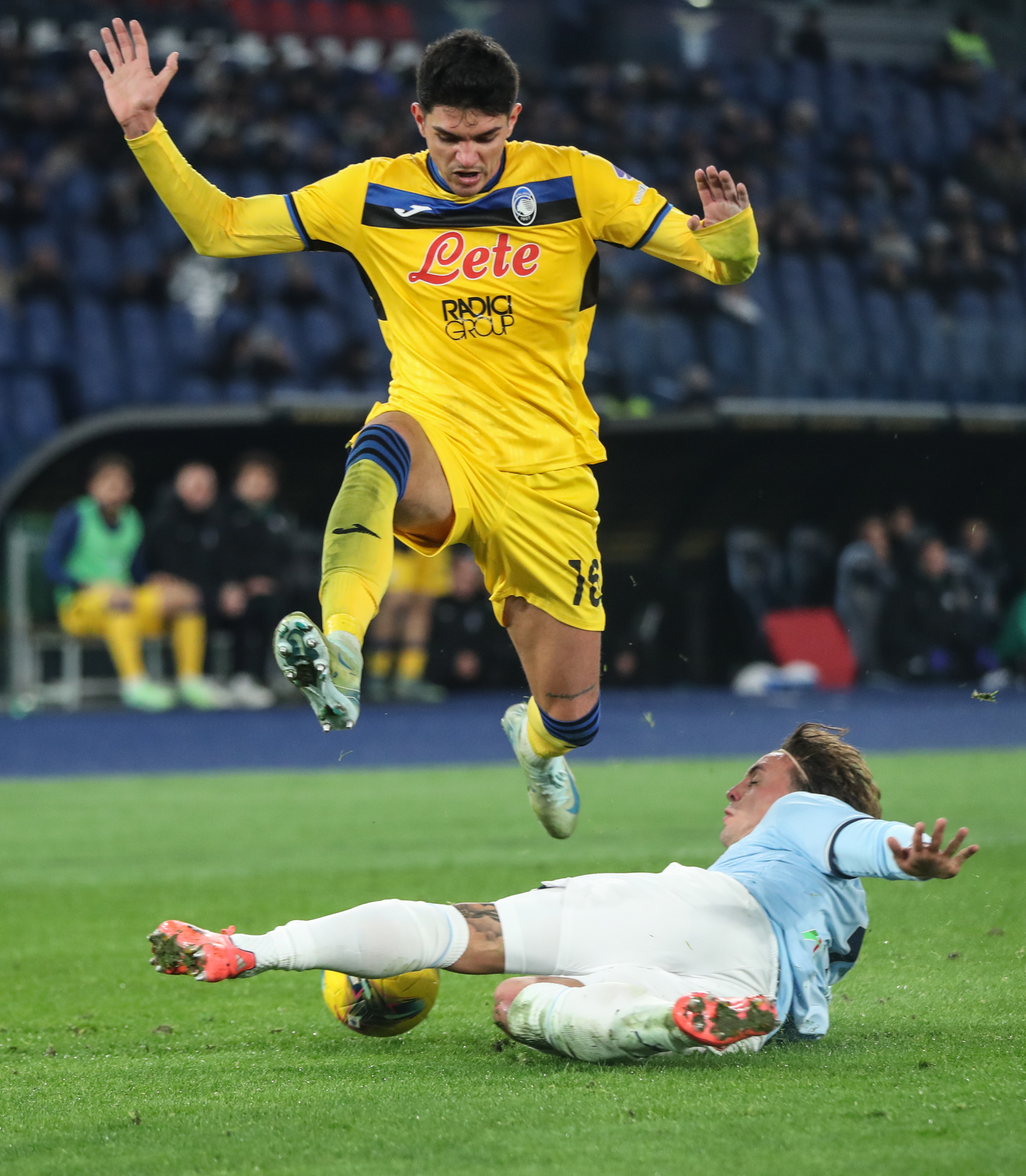 赛地聚焦——意甲今晨热度飙升，托特纳姆外线爆发，气氛紧张，赛程密集仍需轮换的简单介绍