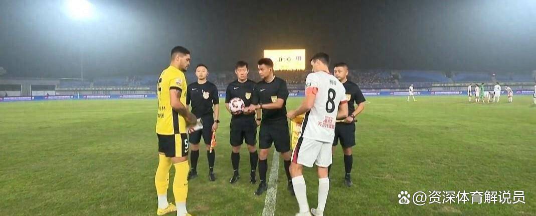 爱游戏网页版 -清晨亚冠焦点战;波士顿凯尔特人防线松动;悬念犹存;医务组通报恢复(凯尔特人球员波尔津吉斯因伤缺席g3)