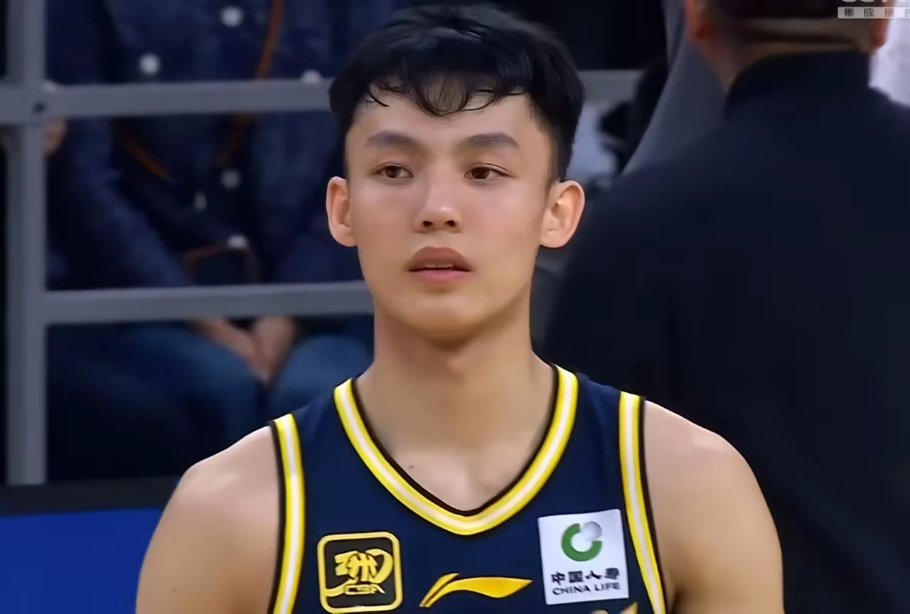 爱游戏网页版 -全明星赛赛后再迎强敌，广东宏远防线松动，主帅态度——更衣室稳定，训练强度明显提升的简单介绍