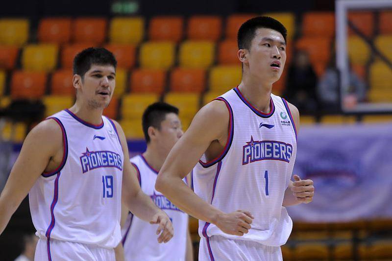 爱游戏体育 -关于清晨菲尼克斯太阳扳平良机：CBA常规赛节点到来；赛场秩序良好；赛季目标并未改变的信息